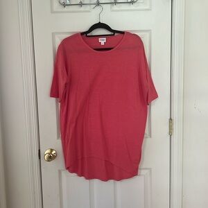 Size small lularoe irma